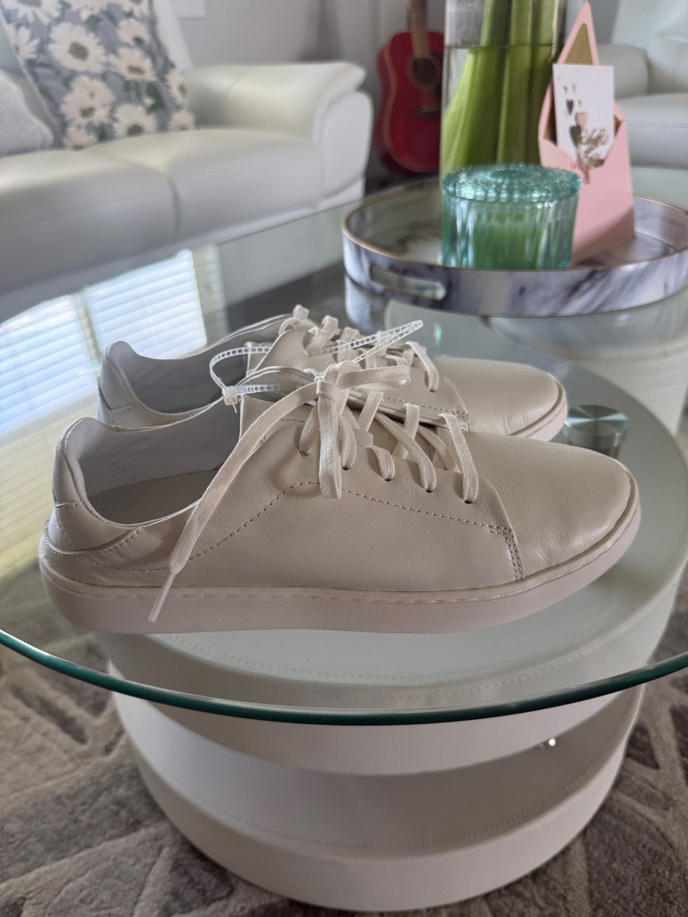 NWT OluKai Pehuea LI’ ILI Women's White Leather Low-Top Sneakers size 10